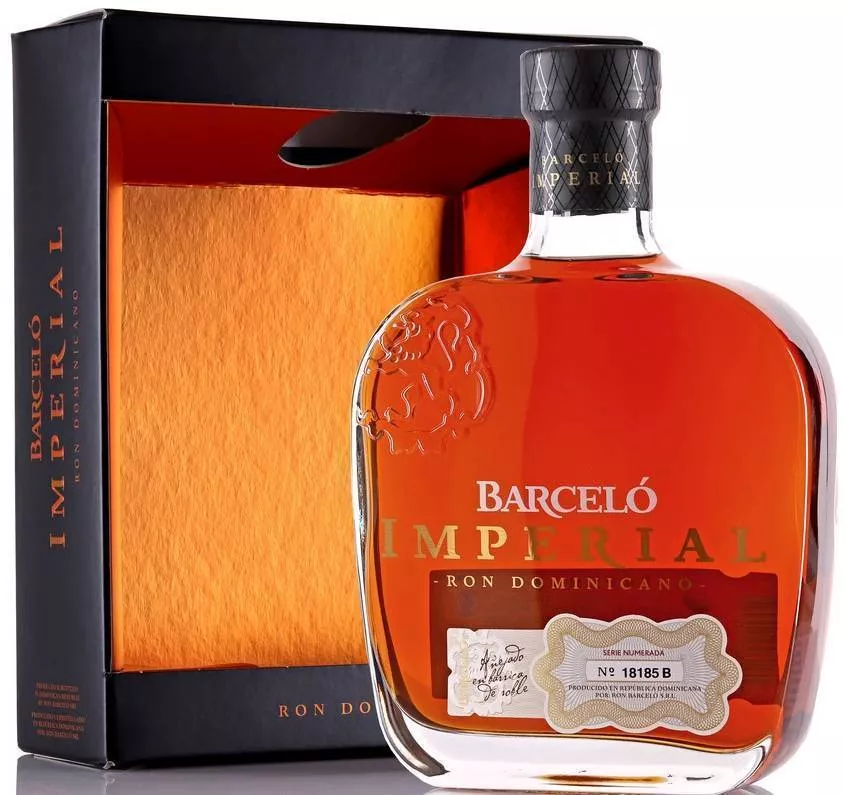 барсело империал ром выдержанный в п\у 0,7 л (ron barcelo imperial in gift box) фото - магазин Krasnikov Wine