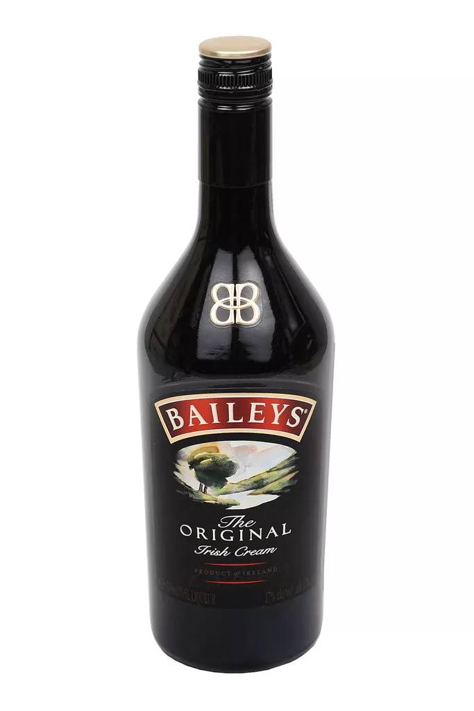 бейлис ликер сливочный оригинальный 0,5 л (baileys original) фото - магазин Krasnikov Wine