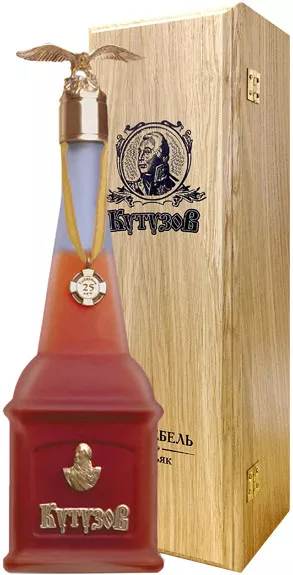 кутузов коньяк коктебель 25 лет в п/у 0,7 л (koktebel kutuzov 25 years old in wooden box) фото - магазин Krasnikov Wine