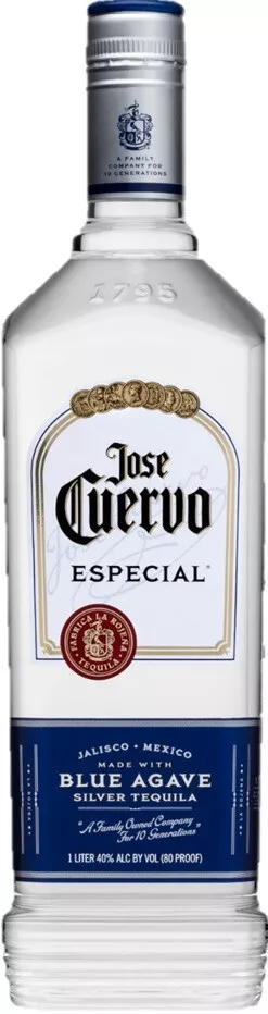 хосе куэрво эспесиаль сильвер текила 0,7 л (jose cuervo especial silver) фото - магазин Krasnikov Wine
